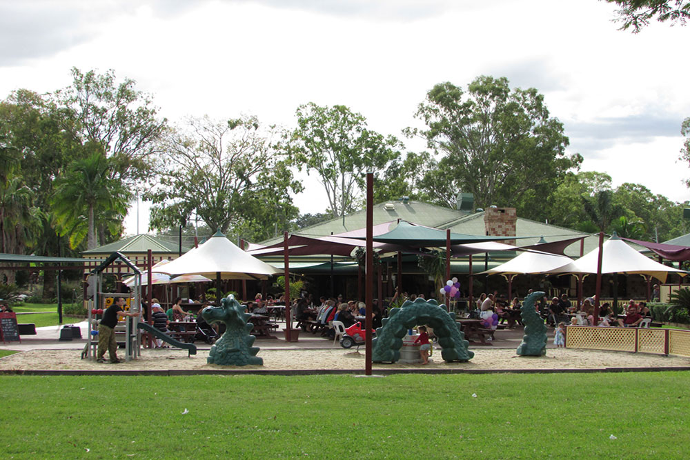 The Bearded Dragon Mt Tamborine Restaurants In Brisbane Mdb 2721
